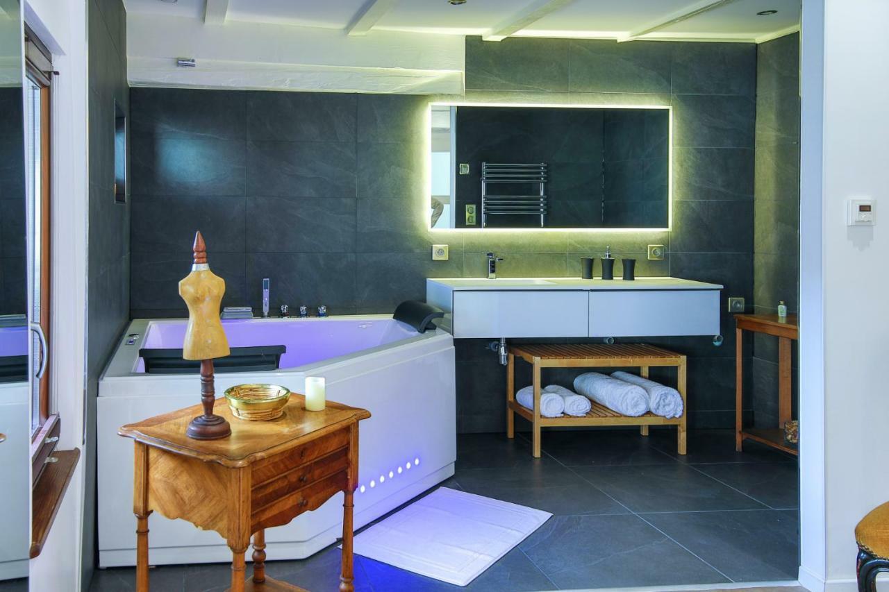Suites Residences Spa Кольмар Экстерьер фото