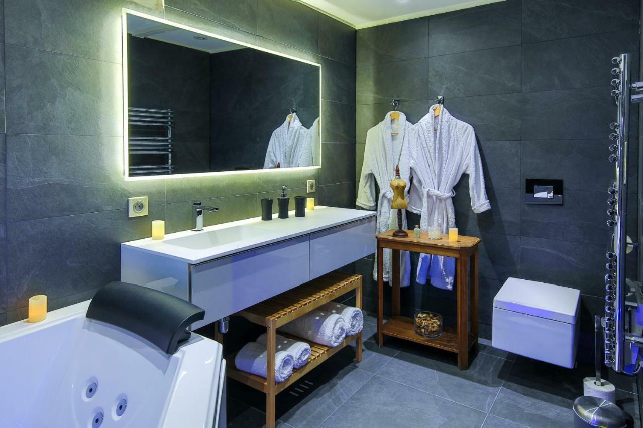 Suites Residences Spa Кольмар Экстерьер фото