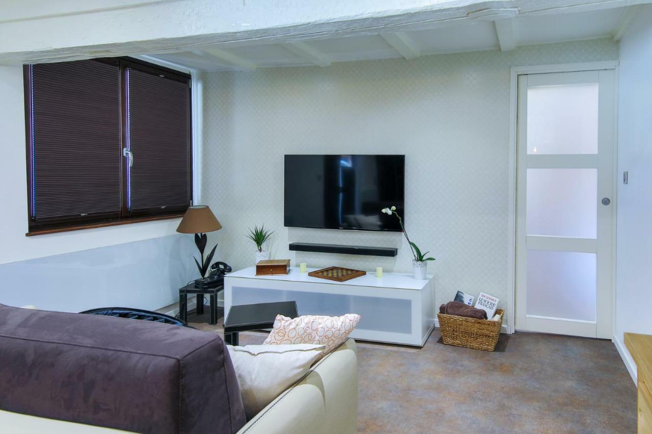 Suites Residences Spa Кольмар Экстерьер фото