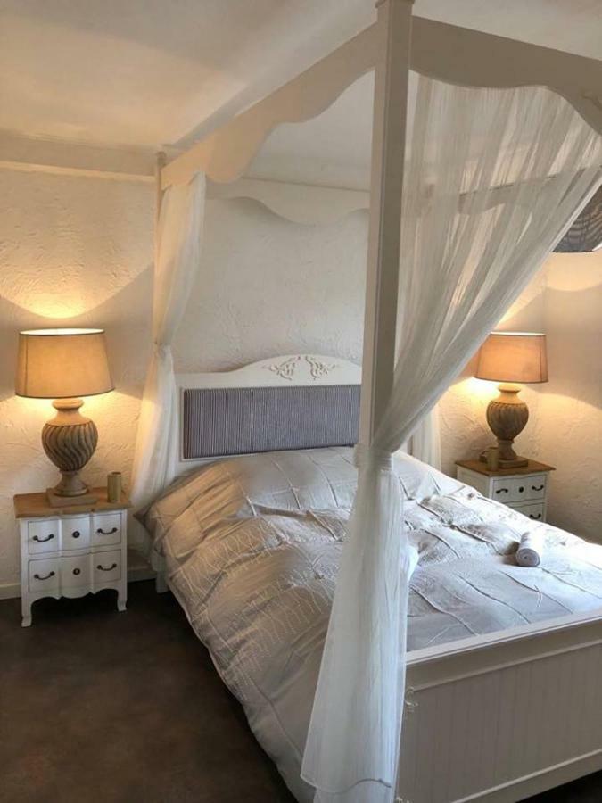 Suites Residences Spa Кольмар Экстерьер фото